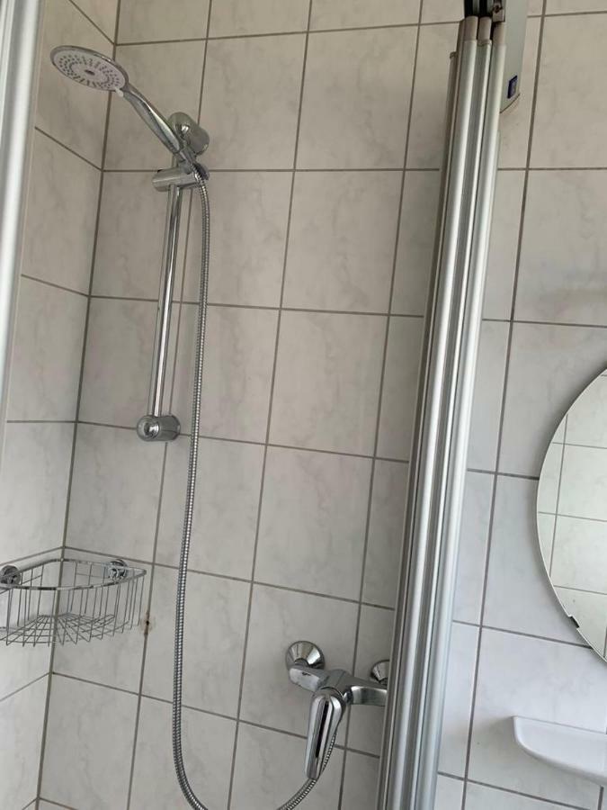 Zimmer In Brand Aachen Luaran gambar